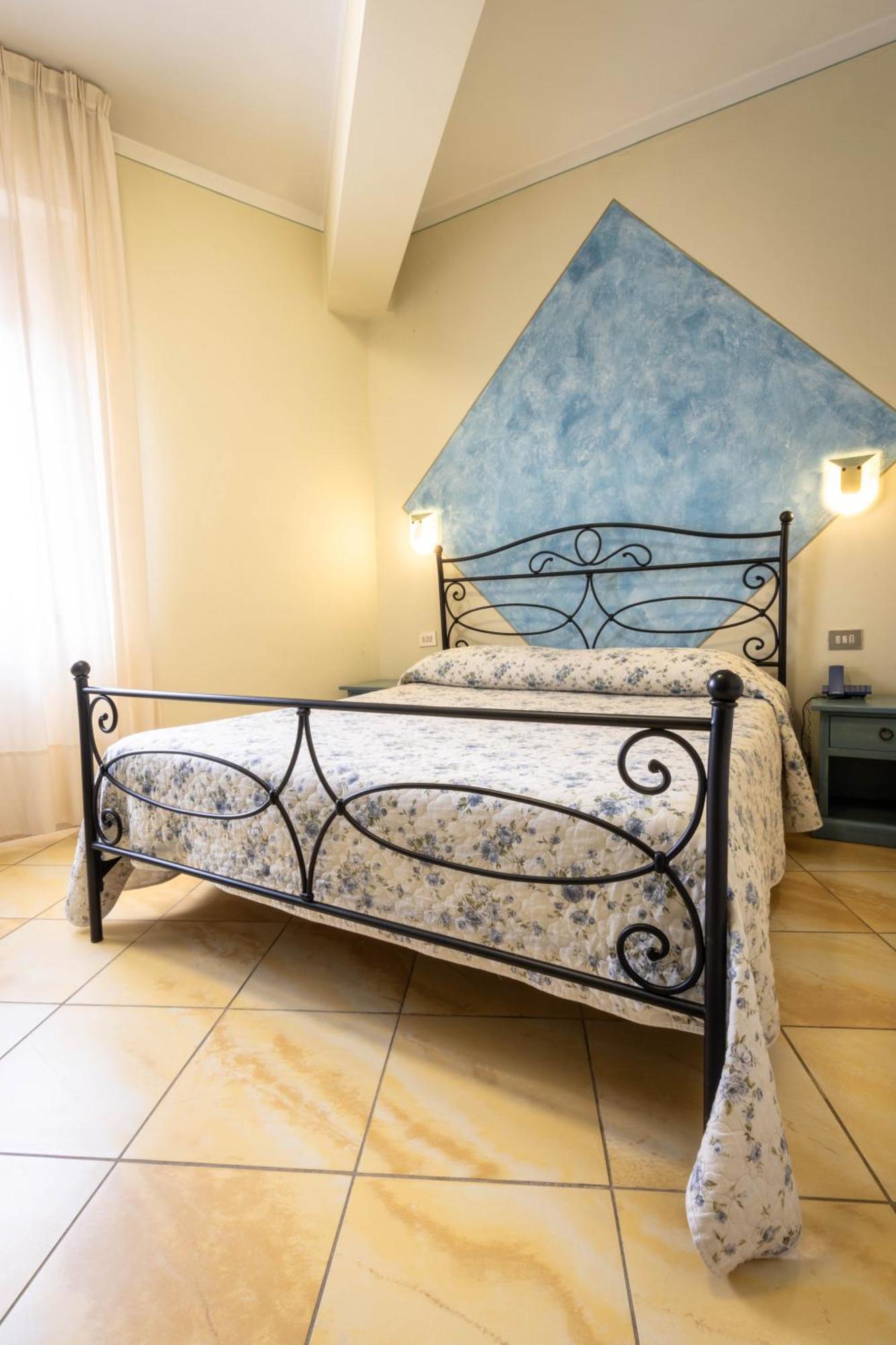 Hotel Ismaele Chiusi Dış mekan fotoğraf
